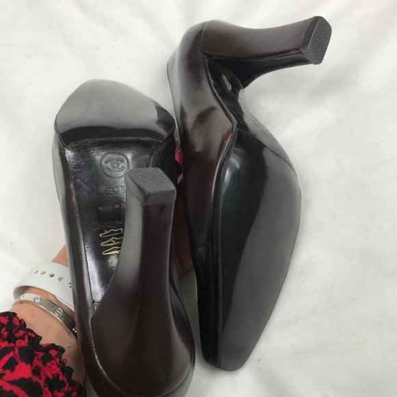 Auc Chanel Vintage CC Logo Brown heels - Picture 13 of 13